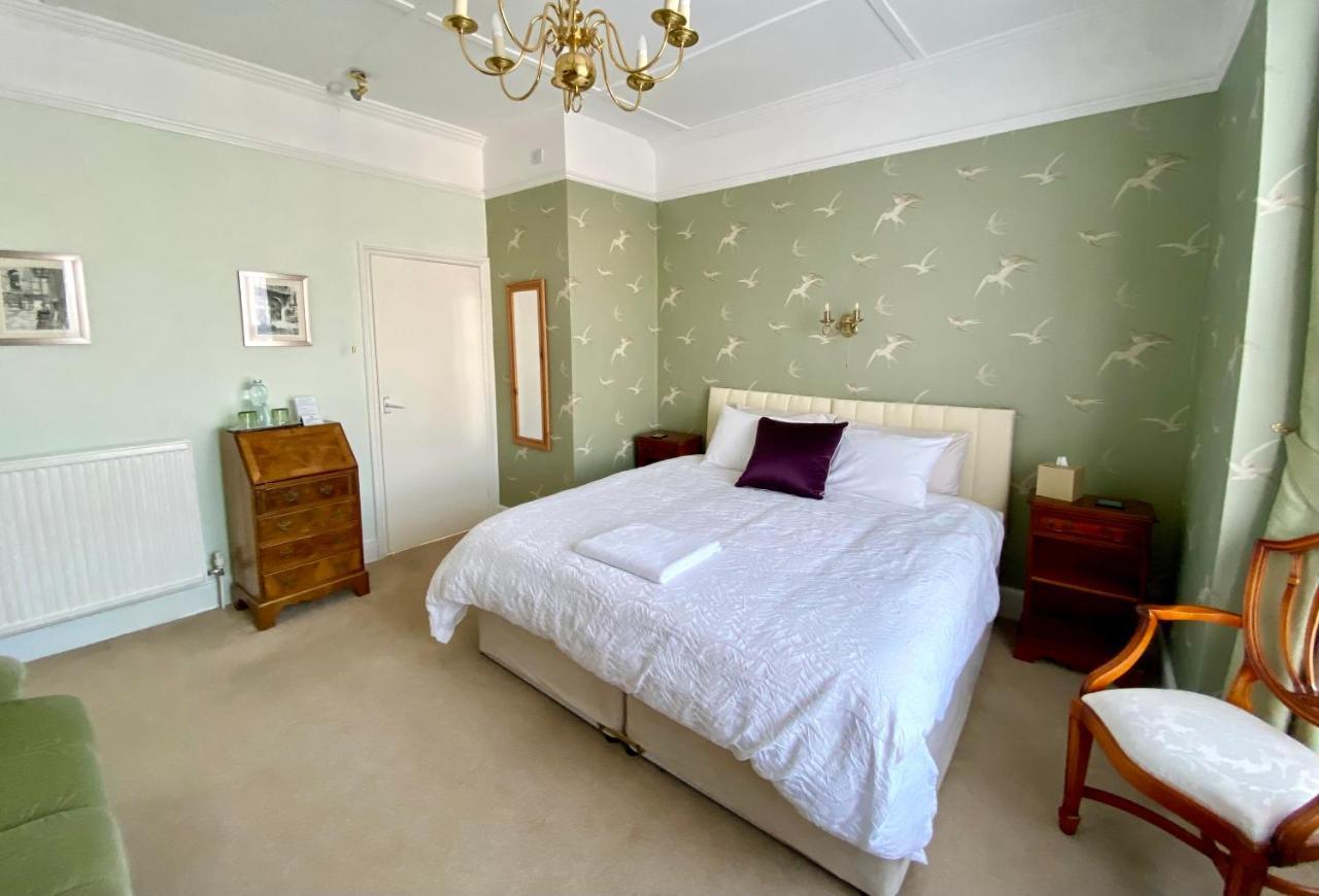 St. Georges House Bed & Breakfast Shanklin Exterior photo