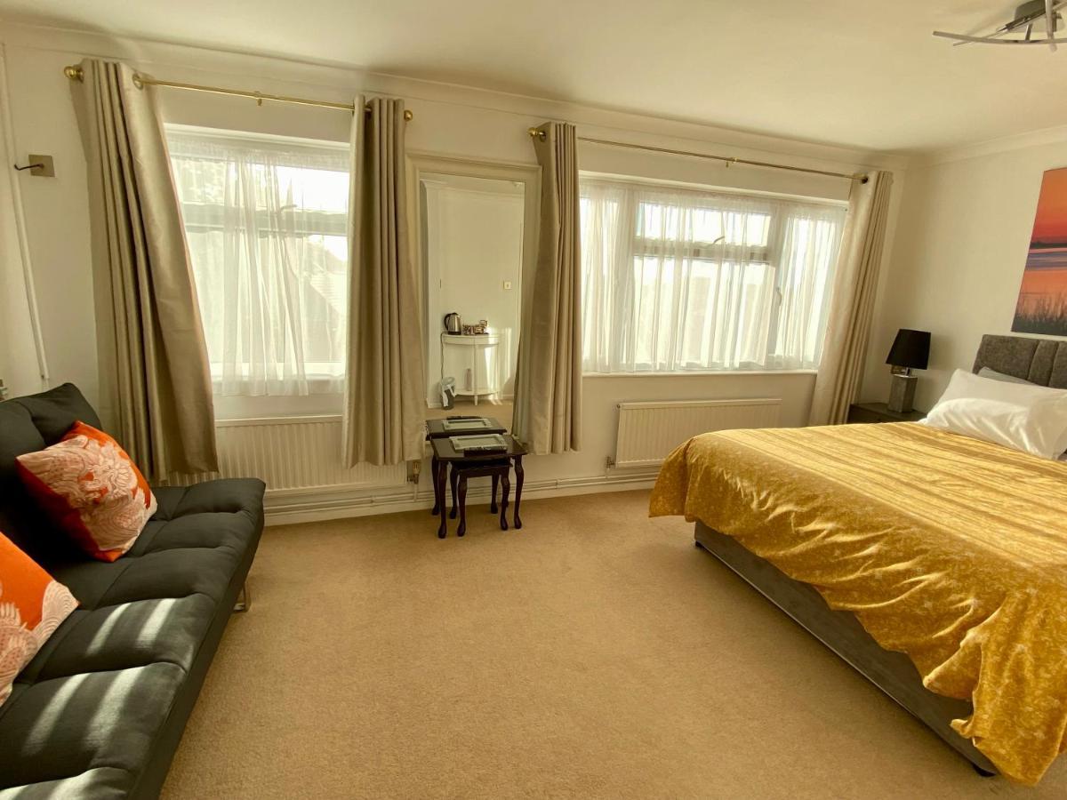 St. Georges House Bed & Breakfast Shanklin Exterior photo