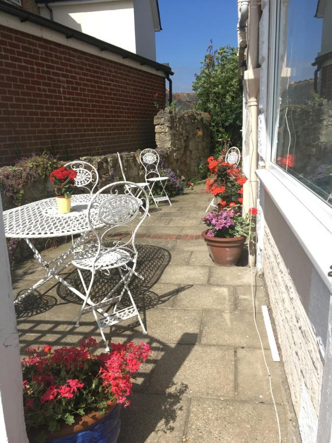 St. Georges House Bed & Breakfast Shanklin Exterior photo